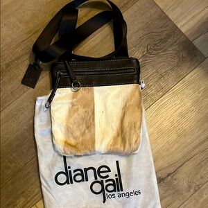 Diane Gail Springbox with leather trim crossbody bag. NWOT